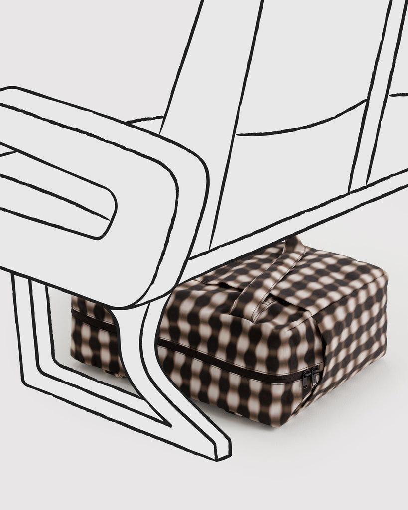Cloud Carry-On Bags - Blurred Brown Gingham