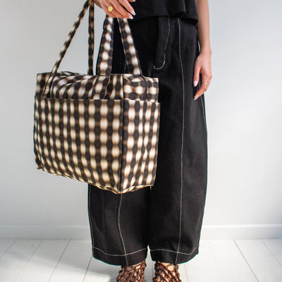 Cloud Carry-On Bags - Blurred Brown Gingham