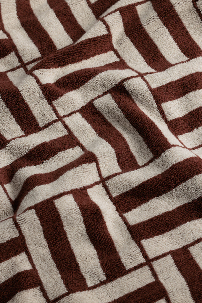 Willis Pool Towel - Mudbrick & Crème