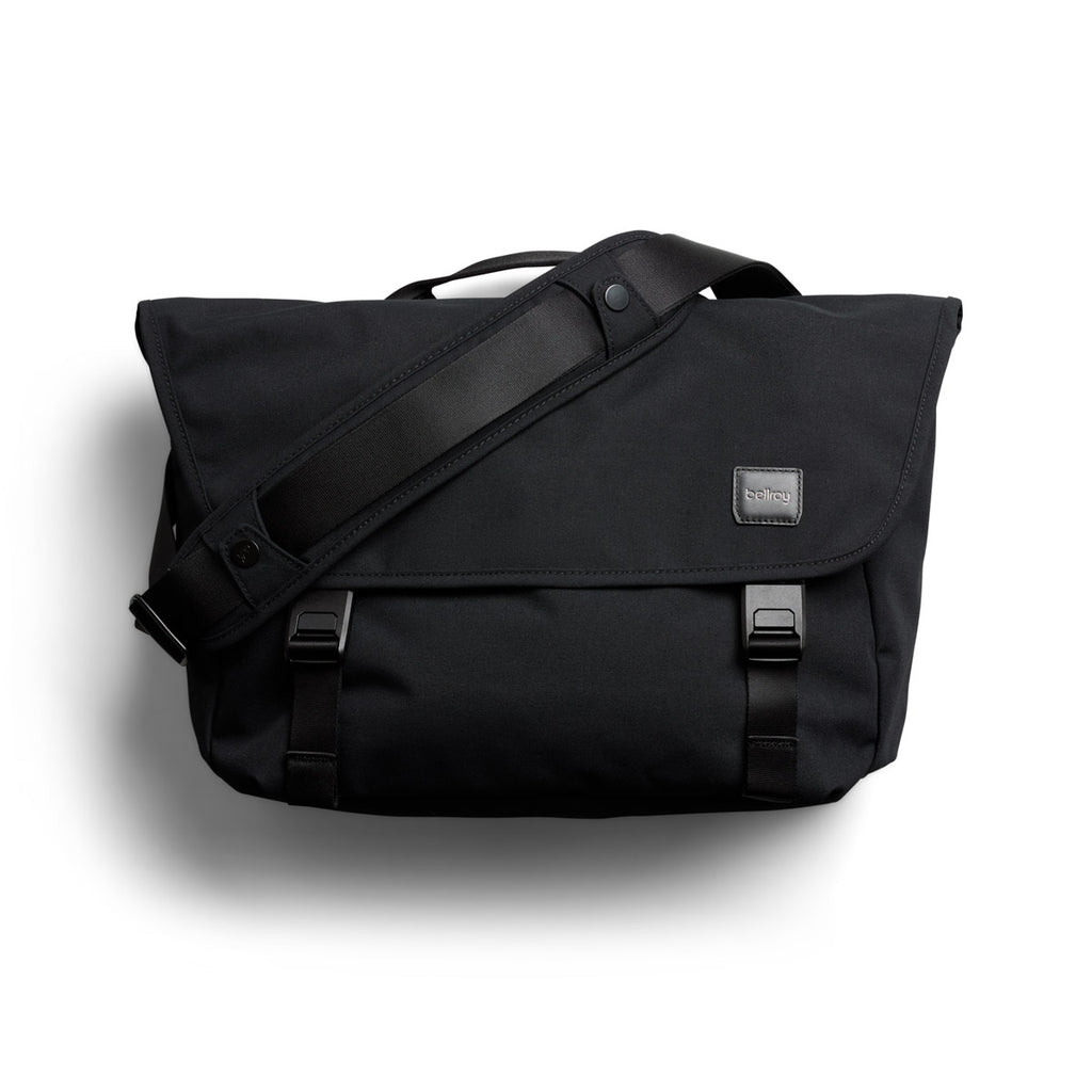Classic Messenger Bag - Black
