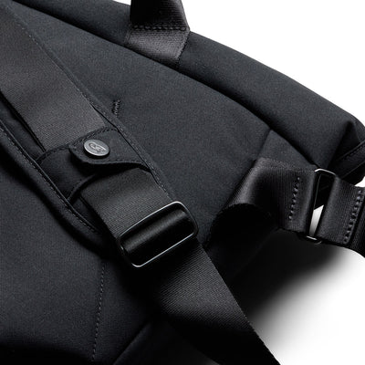 Classic Messenger Bag - Black