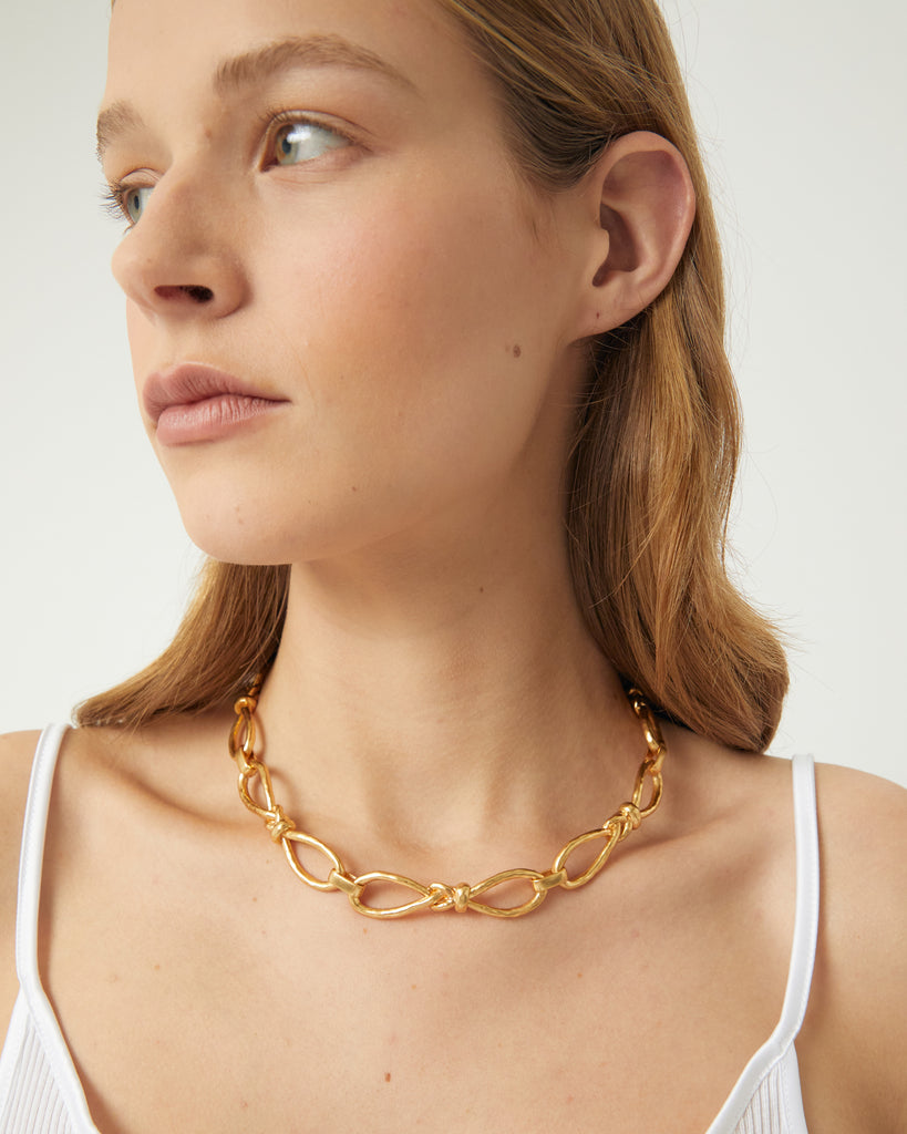 Knotted Choker
