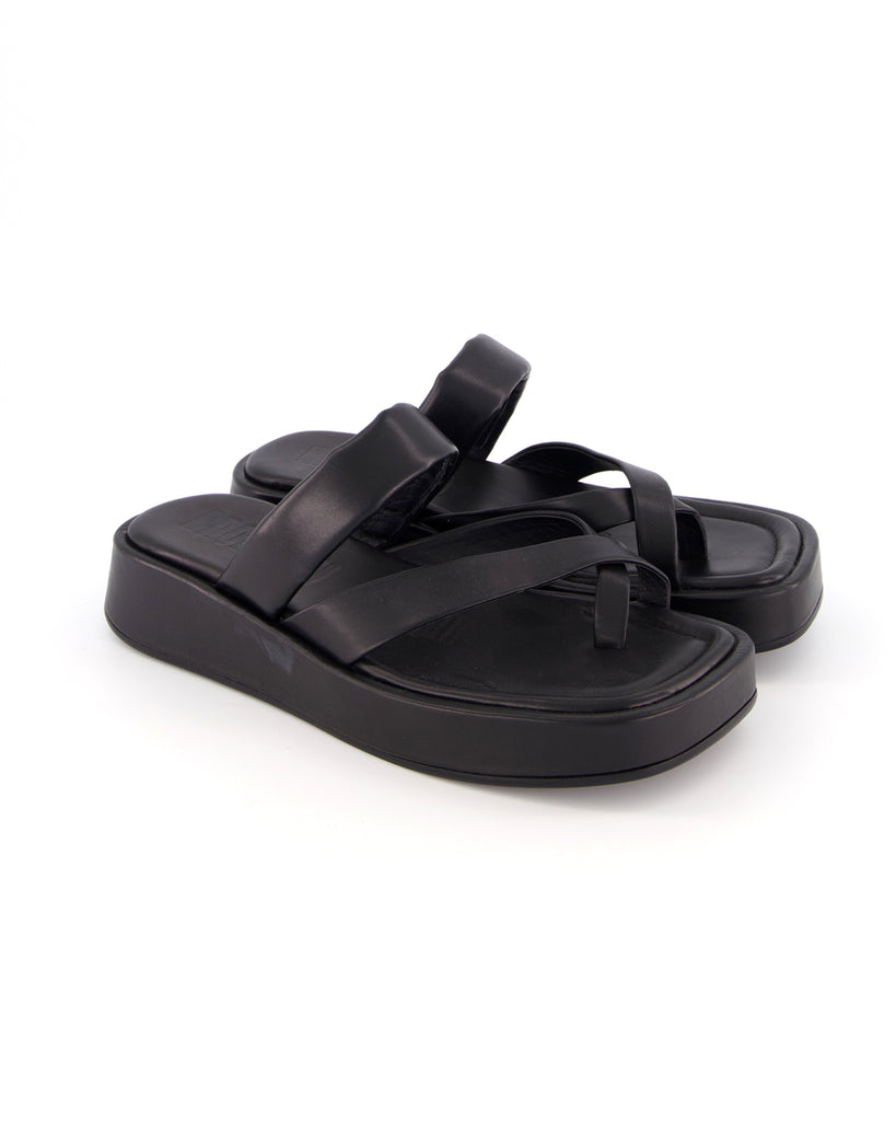 Joanie Sandal - Black