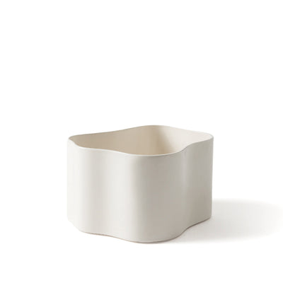 White Artek Riihitie Plant Pot B