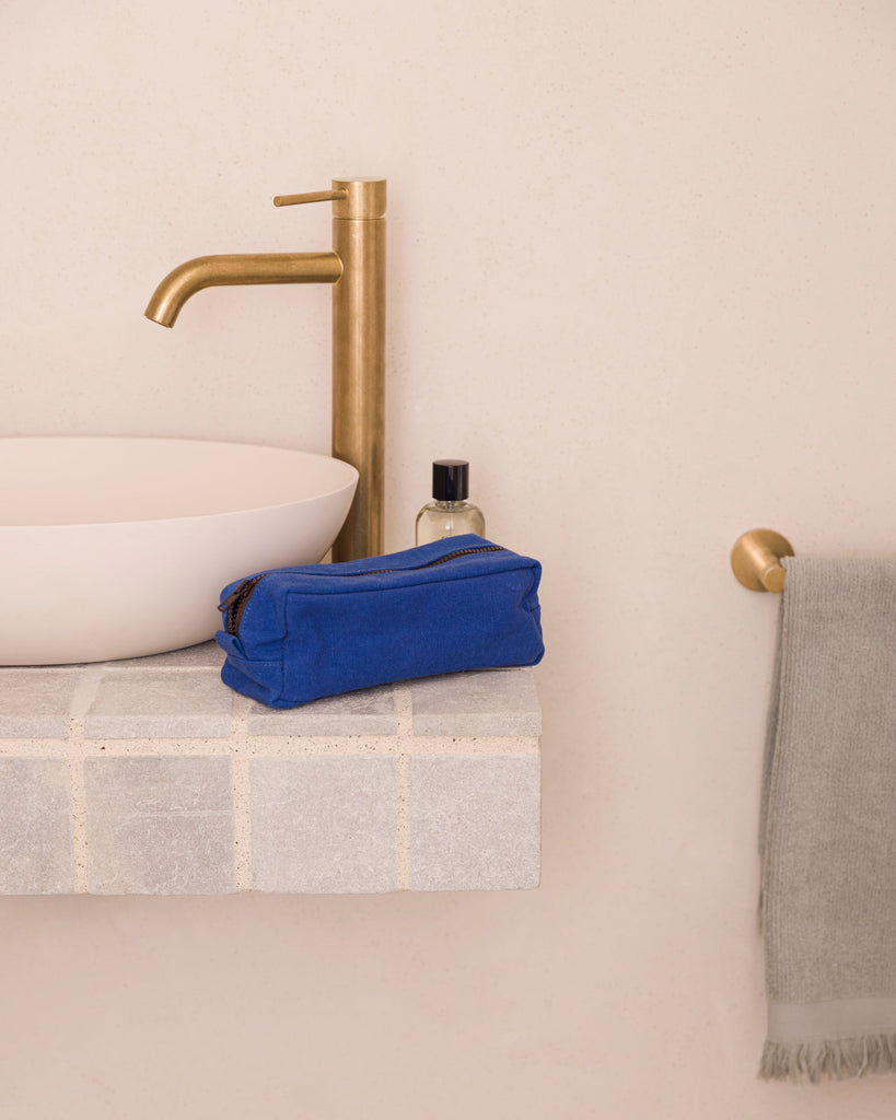 Marlo Contrast Wash Bag - Aegean