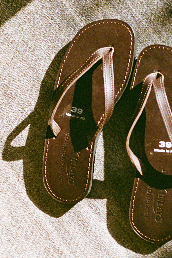 Boundary Sandal - Brown