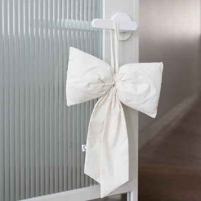 Hanging Bow Decoration - Cream
