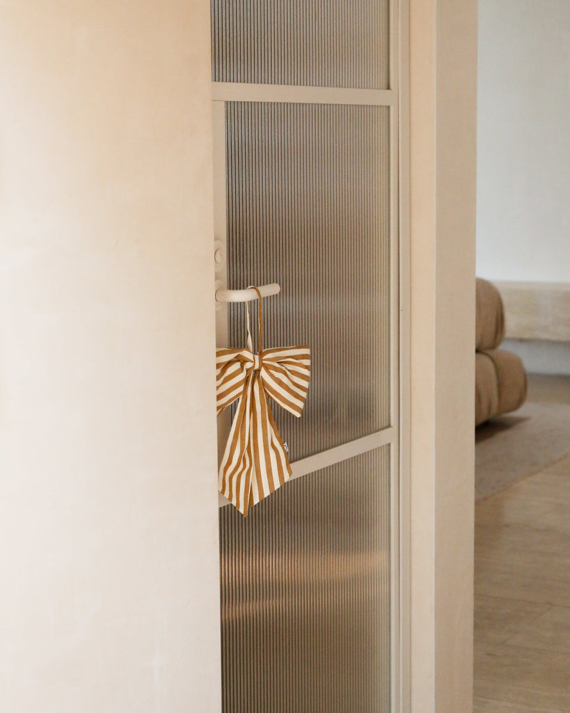Hanging Bow Decoration - Stripe