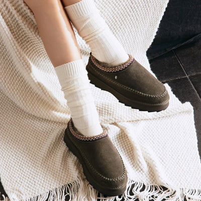 Sharky Adventure Scuff - Dark Olive