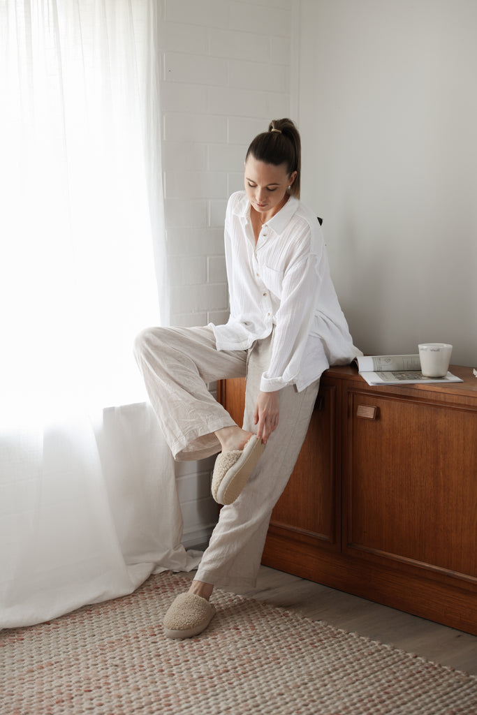 Starley Slippers - Macadamia