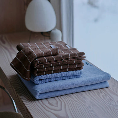Hazelnut Pinstripe Towels