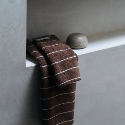 Hazelnut Pinstripe Towels