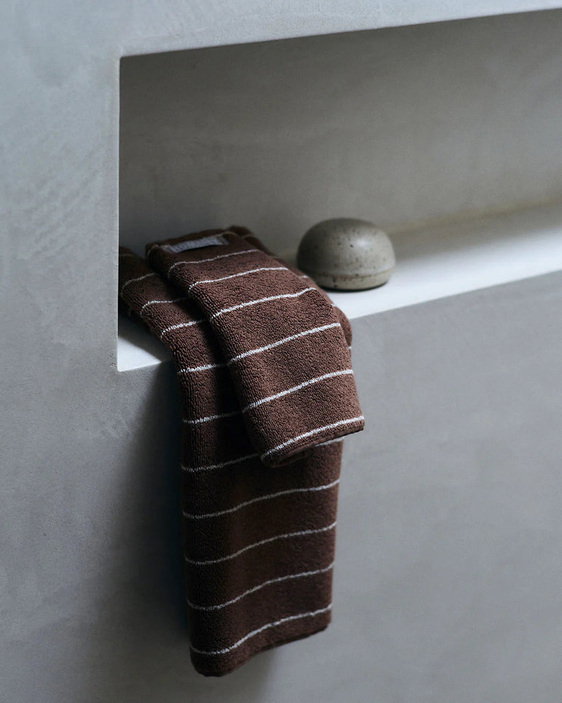 Hazelnut Pinstripe Towels