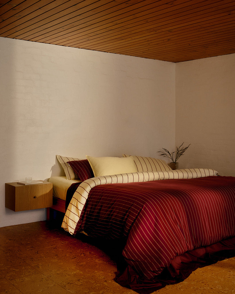 Versa Duvet Cover - Chamomile & Wine