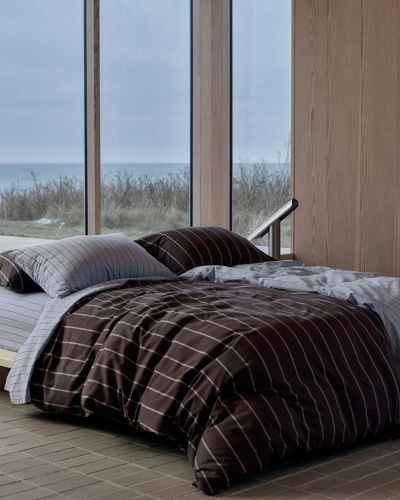 Versa Duvet Cover - Chocolate & Mist