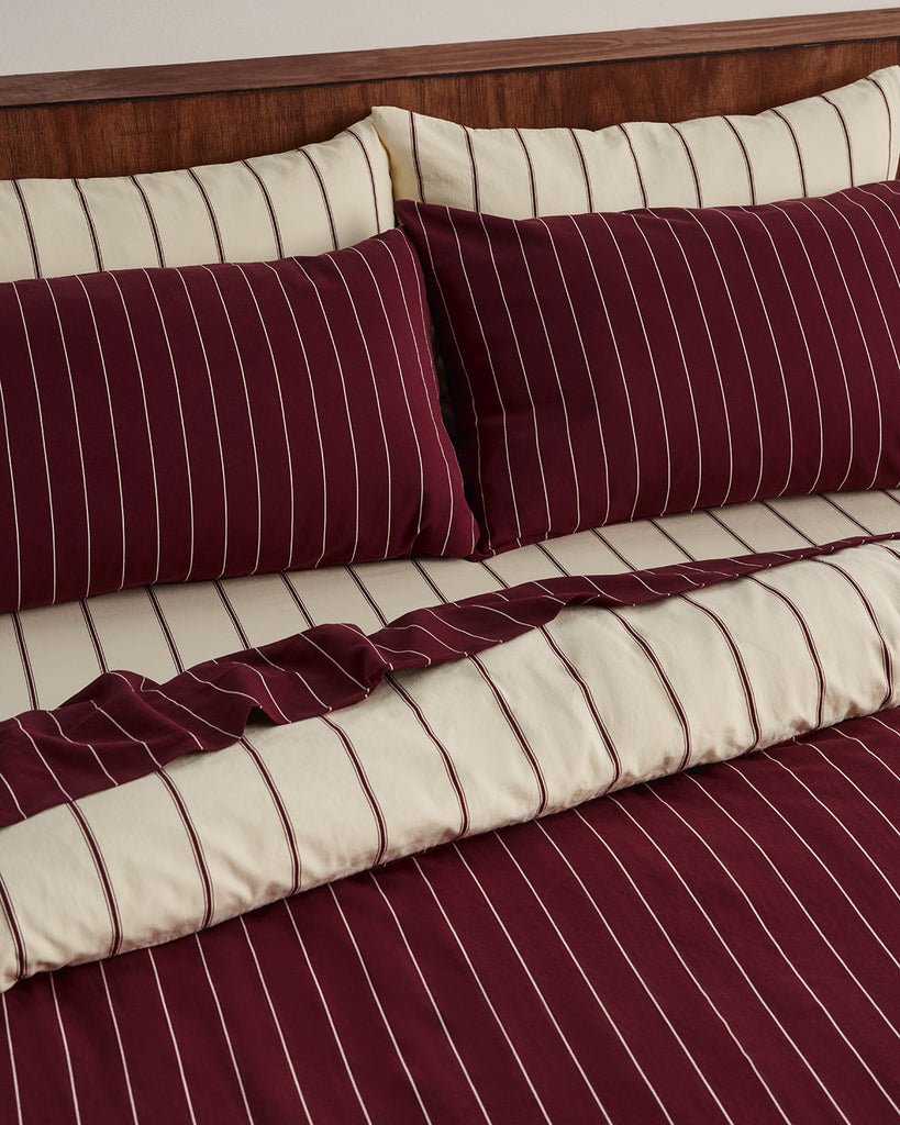 Versa Duvet Cover - Chamomile & Wine
