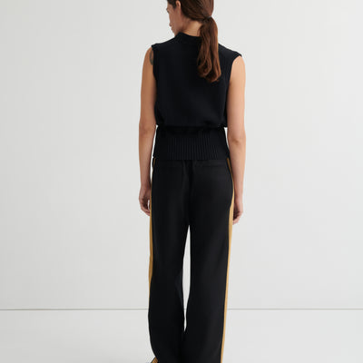 Elworthy Vest