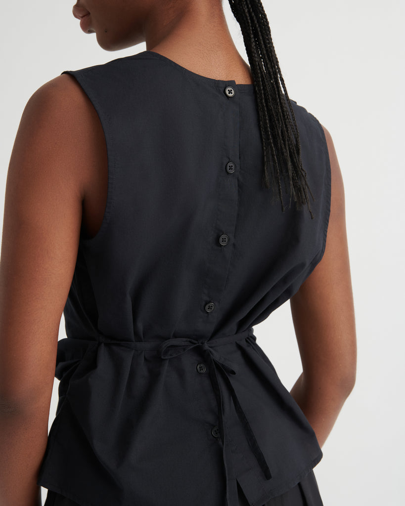 Genre Asymmetric Top
