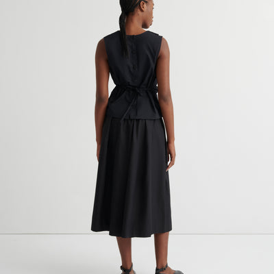 Genre Asymmetric Top