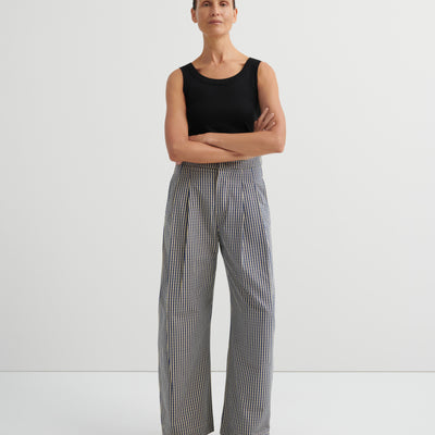 Sculpt Check Pants