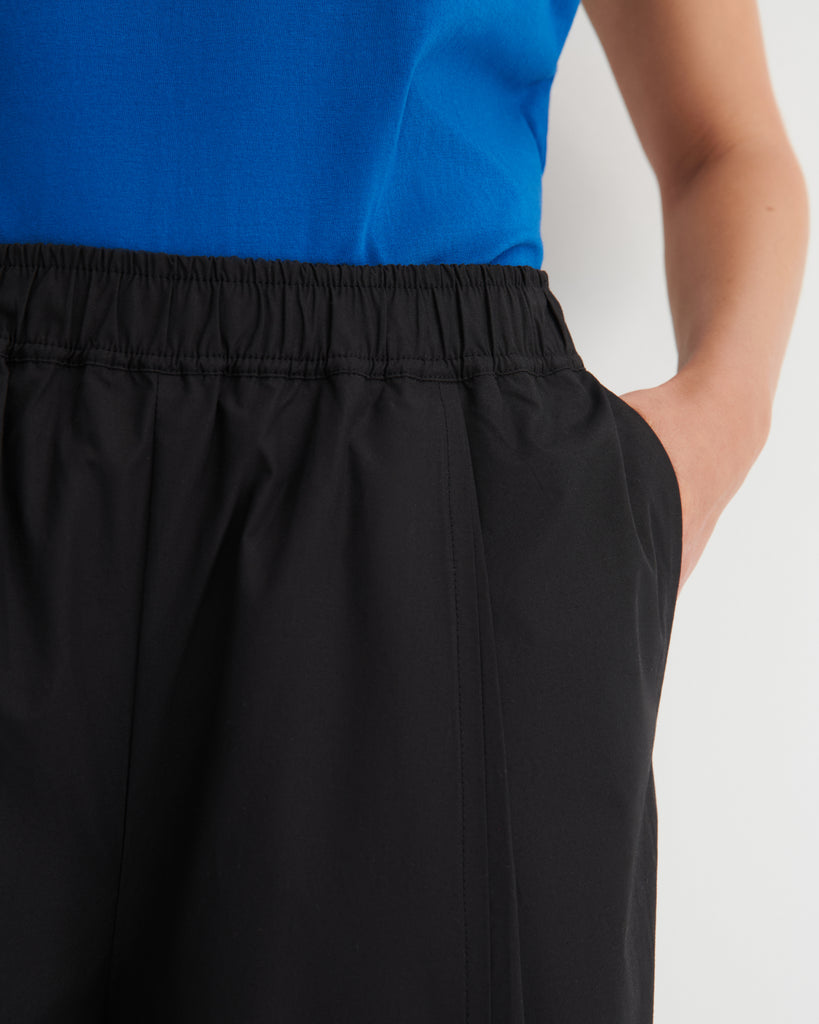 Surround Pants