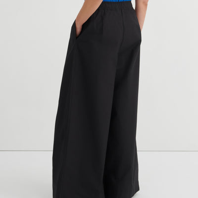 Surround Pants