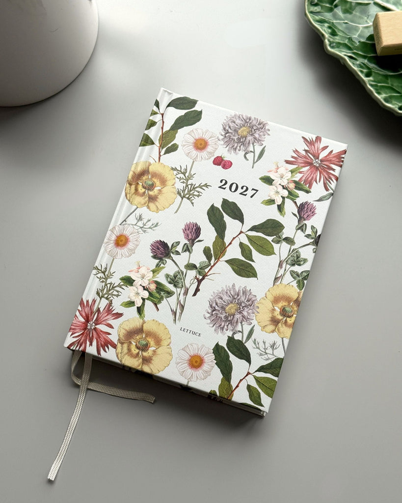 2027 Daily Diary - Berry & Bloom