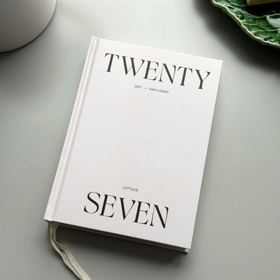 2027 Daily Diary - Minimal Typographic