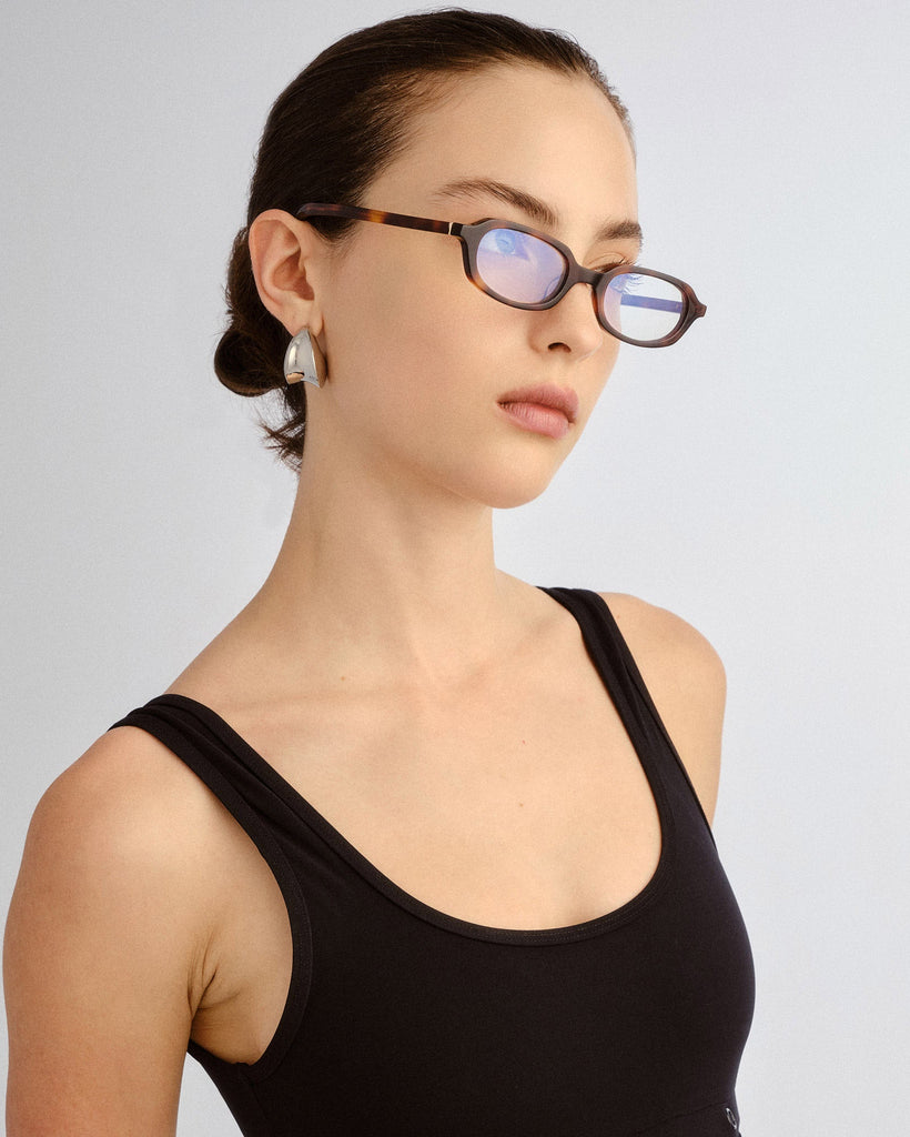 The Mimi Blue Light - Classic Tort