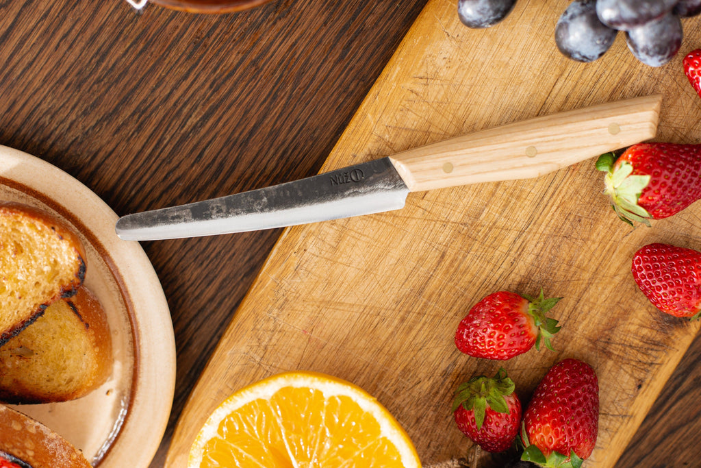 No. 1 Knife - The Spread