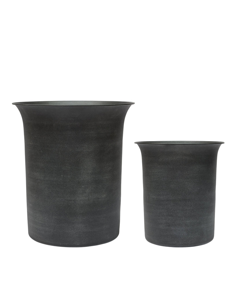 Iri Metal Planters