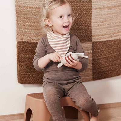 Rabbit Step Stool - Clay