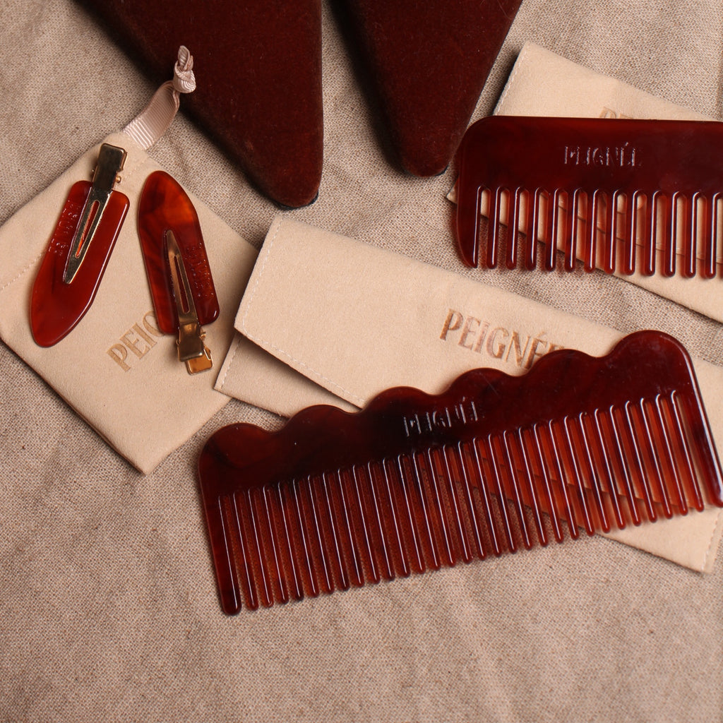 Signature Comb - Moulin Rouge