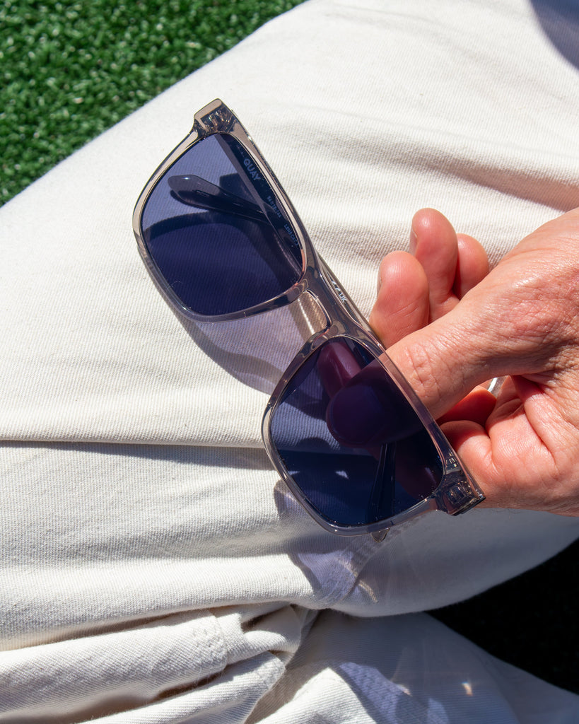 Unplugged - Grey Polarised