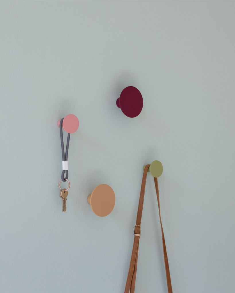 Fuchsia Wall Hooks Set