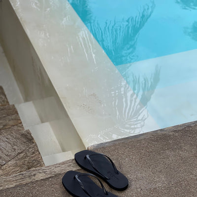 Square Toe Jandal - Black