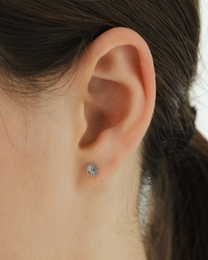 Chamomile Studs