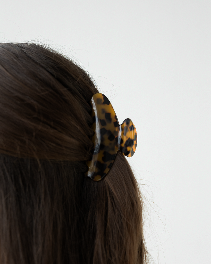 Curved Claw Clip - Dark Tort