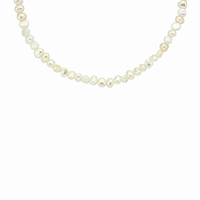 Pretty in Pearls Necklace