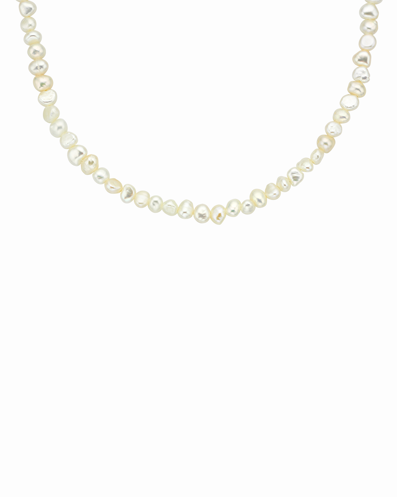 Pretty in Pearls Necklace