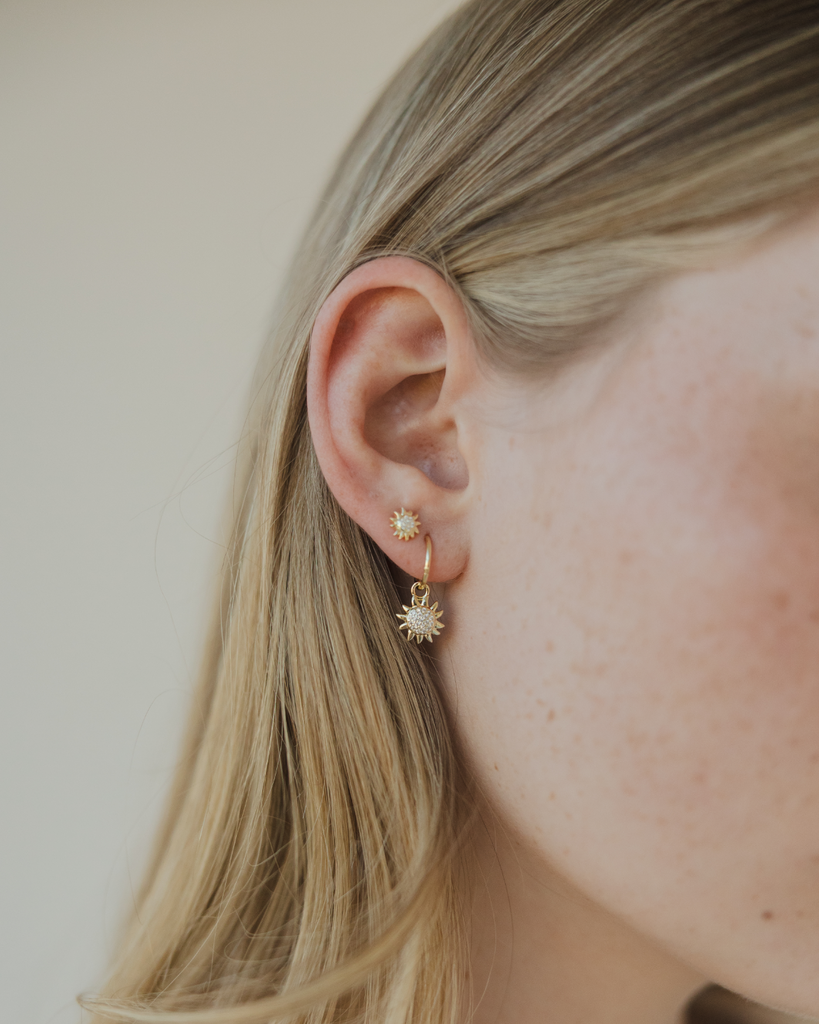 x PP - Sunburst CZ Studs