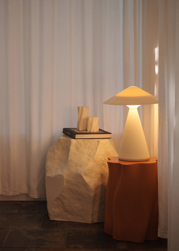Small Century Table Lamp - Eggshell