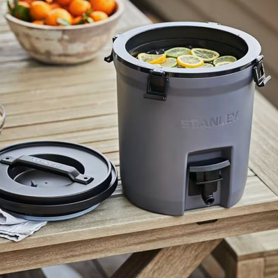 Fast-Flow Water Jug - Black