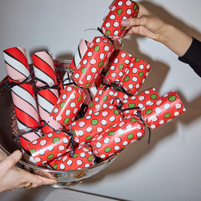 Spot Christmas Crackers - Set of 6