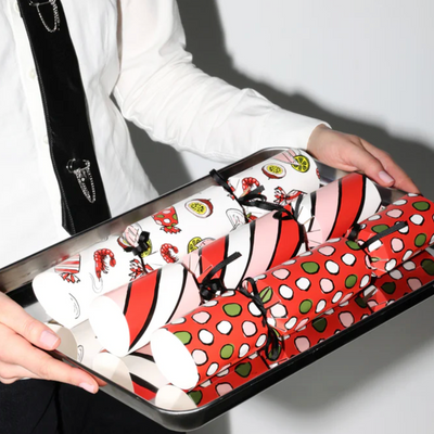 Spot Christmas Crackers - Set of 6