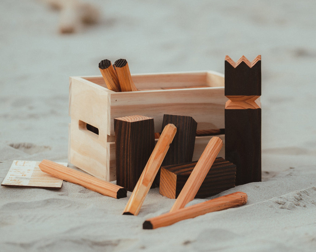 Wooden Kubb Set