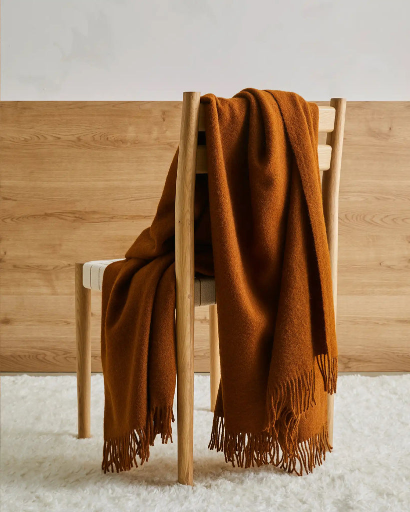 NZ Lambswool Throw - Nevis Spice